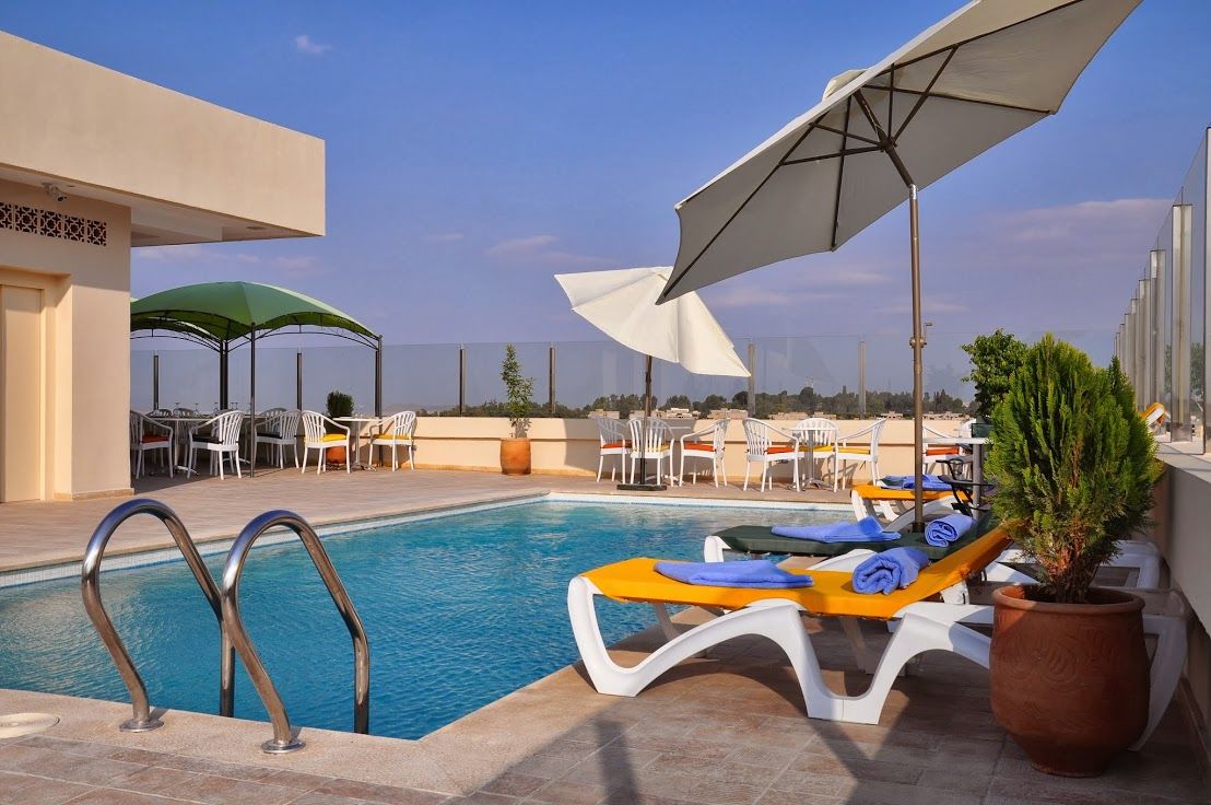 Across Hotels & Spa Fes Exterior photo